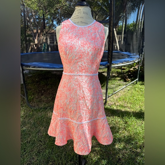Lilly Pulitzer Dresses & Skirts - Lilly Pulitzer dress size 8 NWT